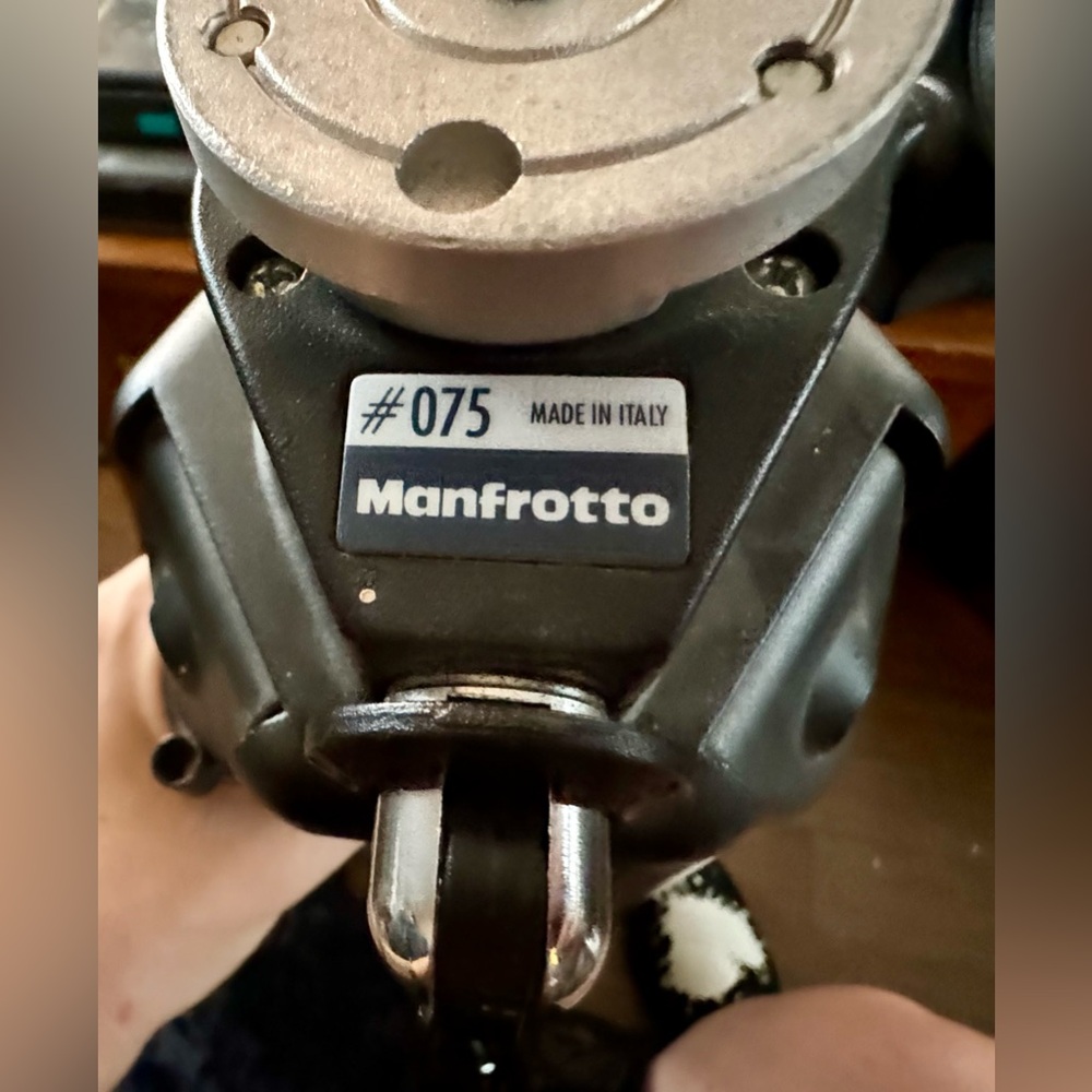 Manfrotto #075 Tripod